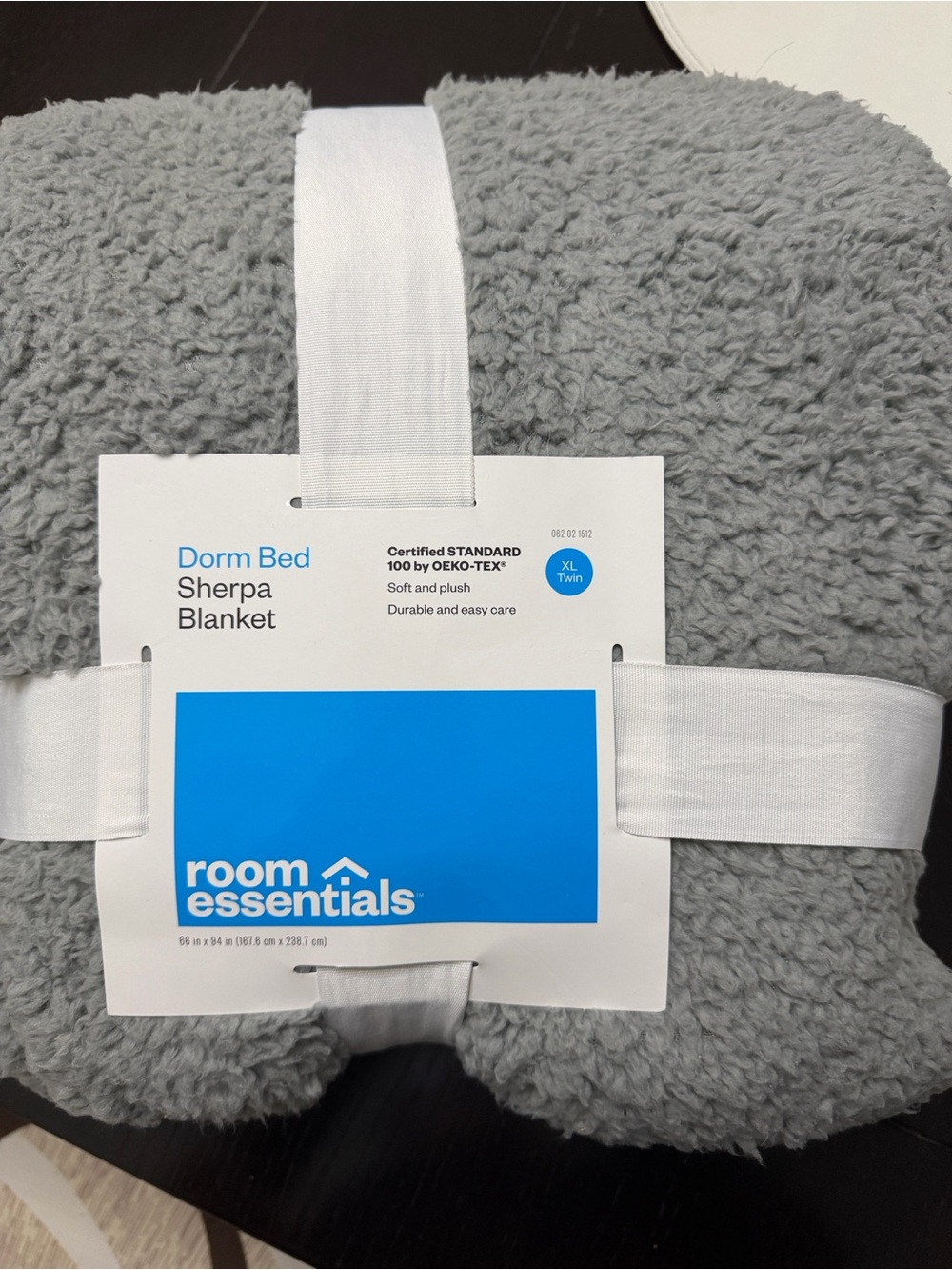 Room Essentials Dorm Bed Sherpa Blanket - XL Twin Gray